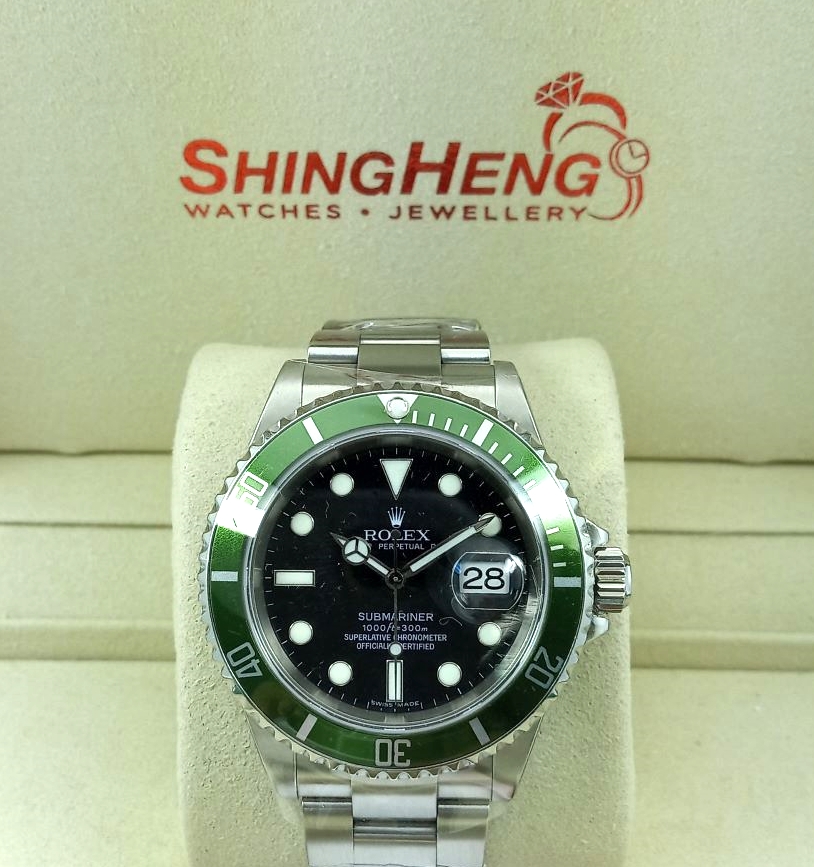 Rolex 16610LV Submariner Date